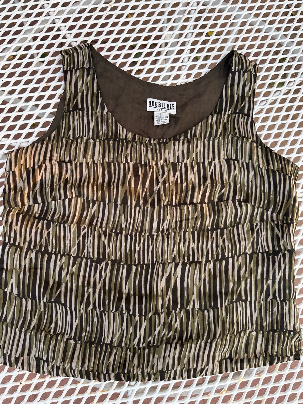 Silk Robbie Bee Olive, Black & Cream Sleeveless Top